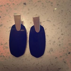 Black and gold authentic Kendra Scott earrings